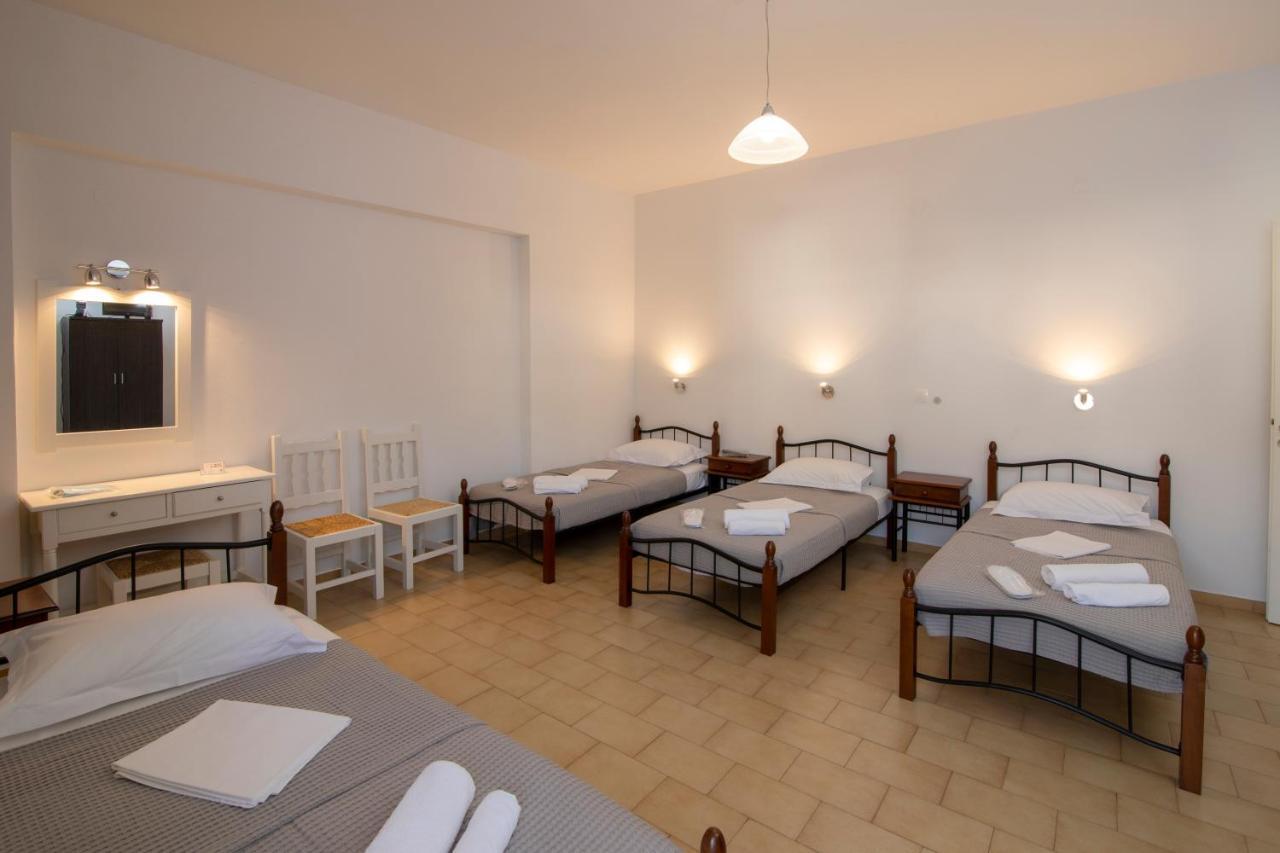 Platis Gialos  Prasini Gonia B&B 외부 사진