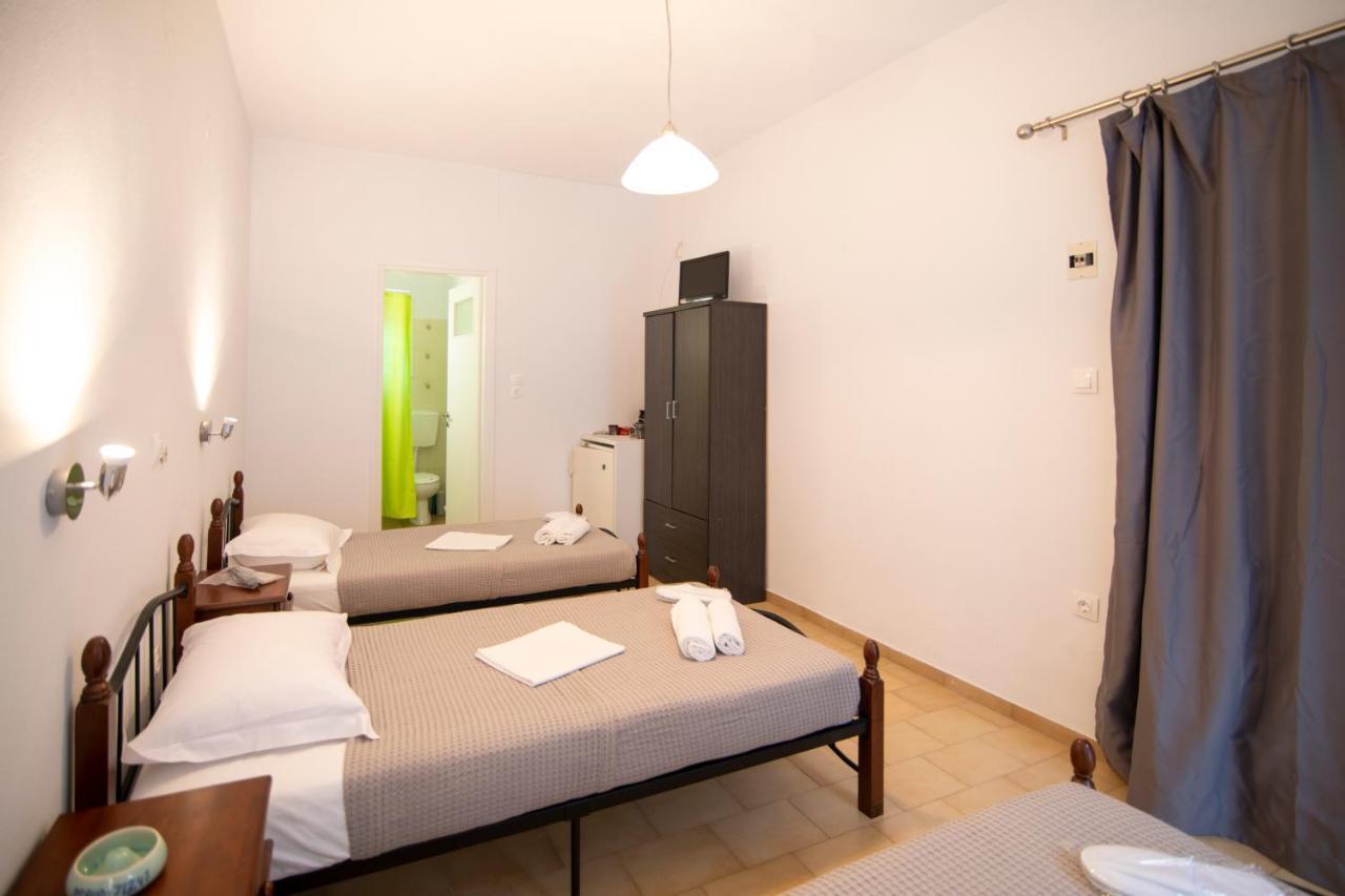 Platis Gialos  Prasini Gonia B&B 외부 사진